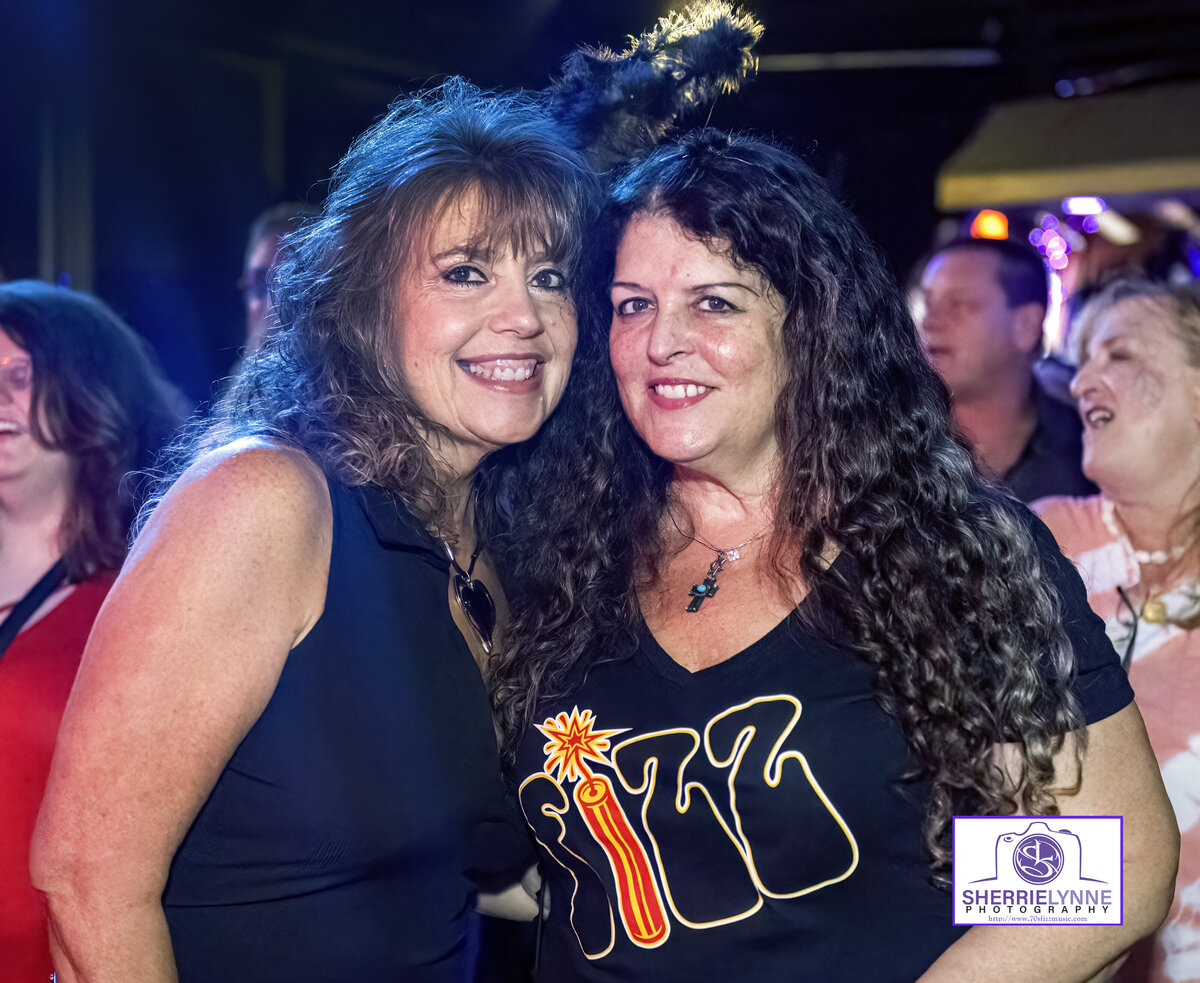 DSC_2344-Fizz Fans copy