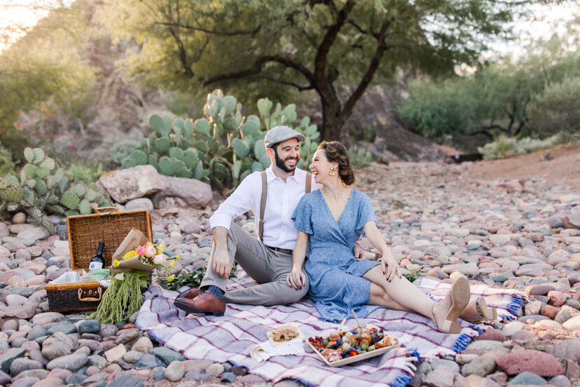 engaged-couple-having-picnic