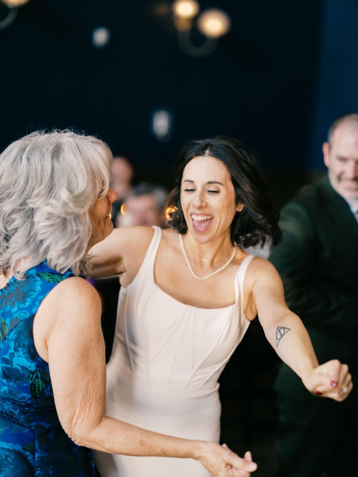 Ramble Hotel Intimate Elopement