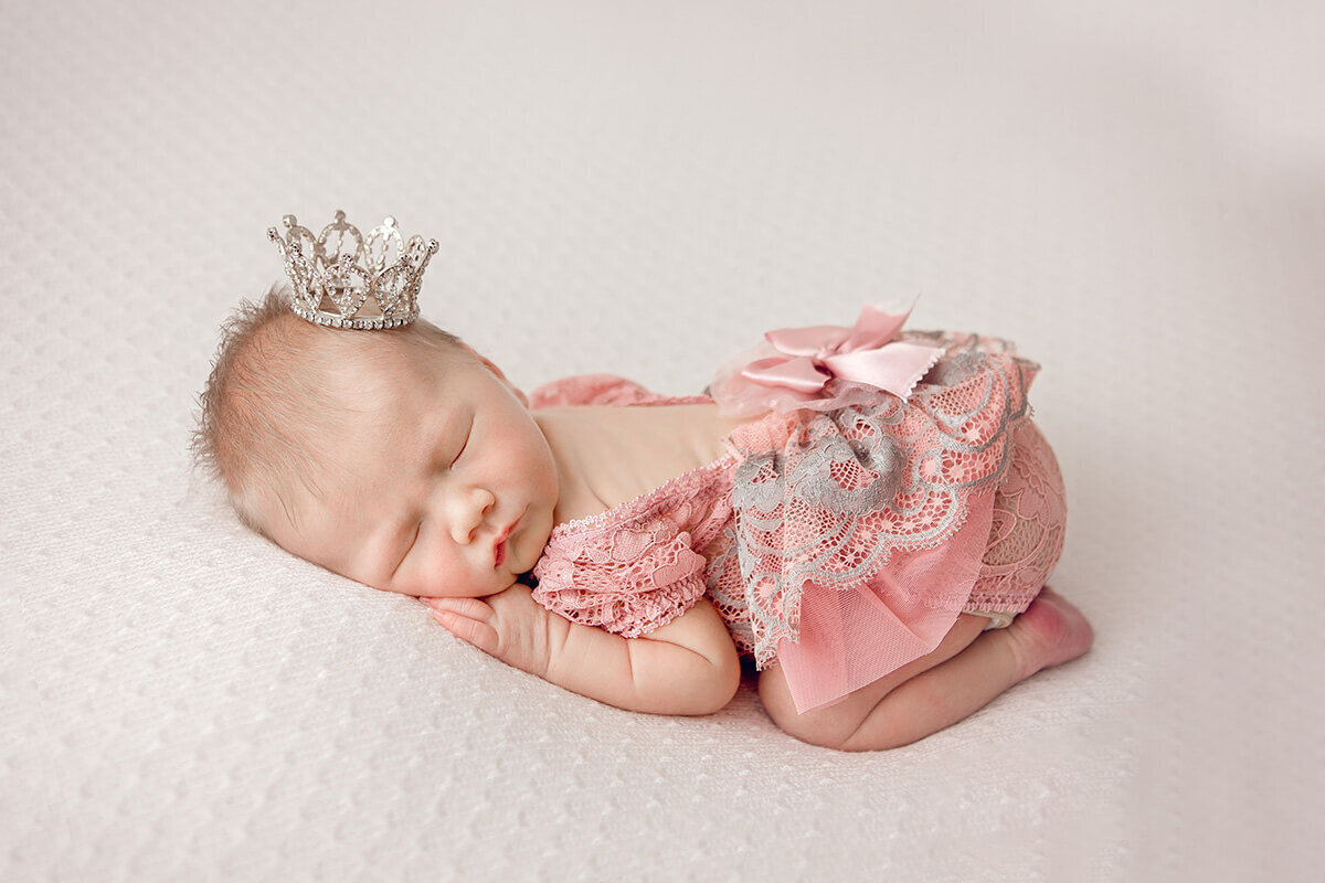 Springfield-Newborn-Photographer-142