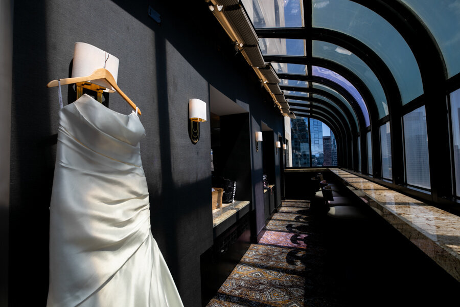 brides-dress-tower-lounge-intercon-chicago