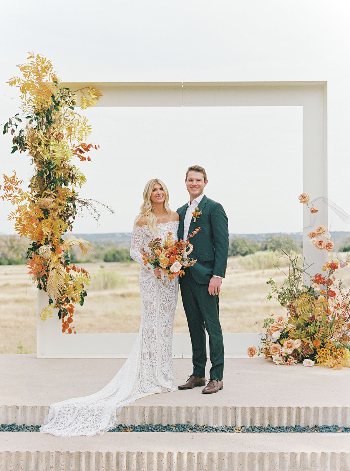 Austin-film-wedding-photographer-prospect-house-RuétPhoto-JenStephen-WeddingCollection-featherandtwine-322