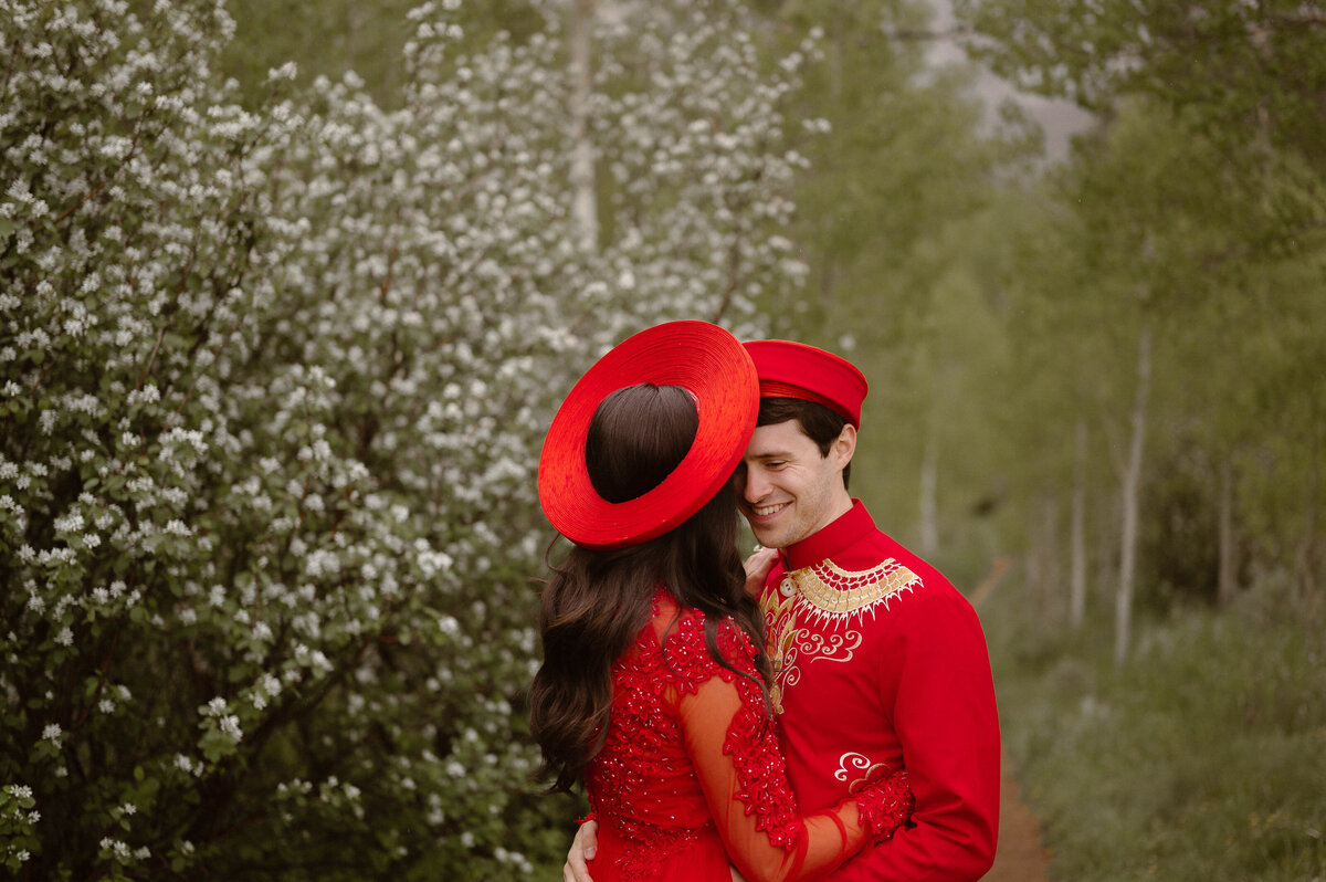 Ashley_Joyce_Photography_Vietnamese_Wedding_Breckenridge_Colorado_2023-4