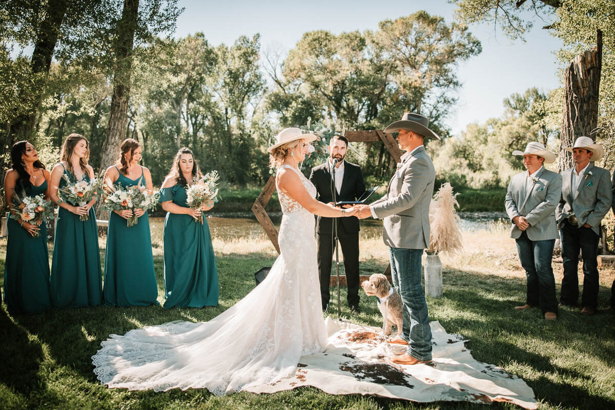 wyoming-wedding-venue-elk-hollow-lodge-saratoga-anderson_9