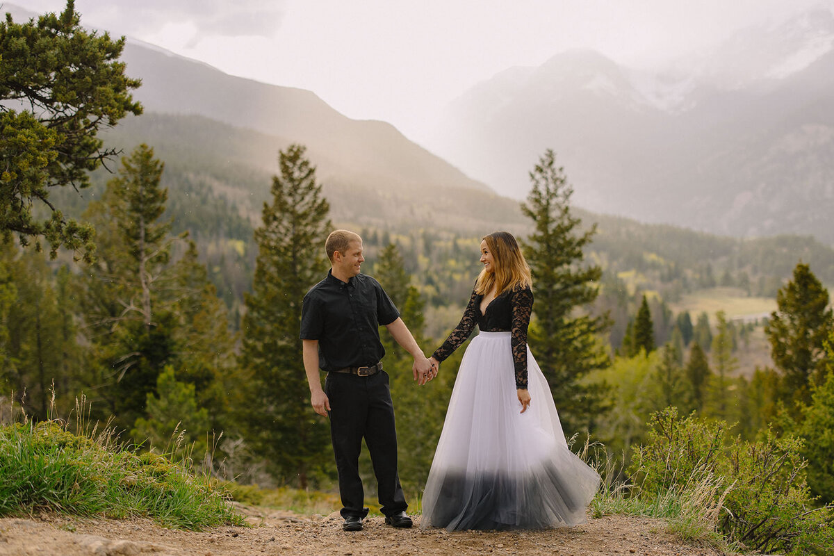 Fort Collins Photographer Wedding Engagement Maternity Senior Photo Locations Elopement Estes Park Rocky Mountain National Park 1