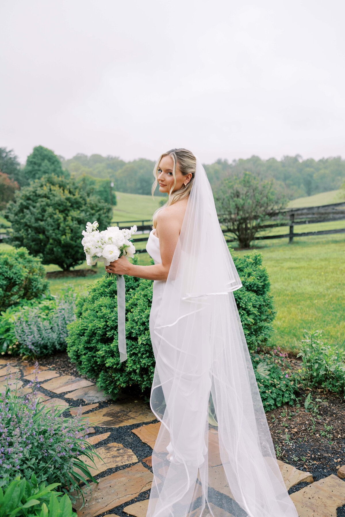 Danielle-Defayette-Photography-Goodstone-Inn-Wedding-VA-149