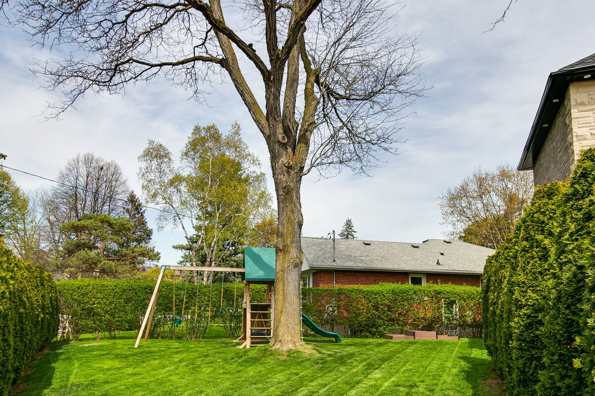 78-web-or-mls-74_014_Backyard