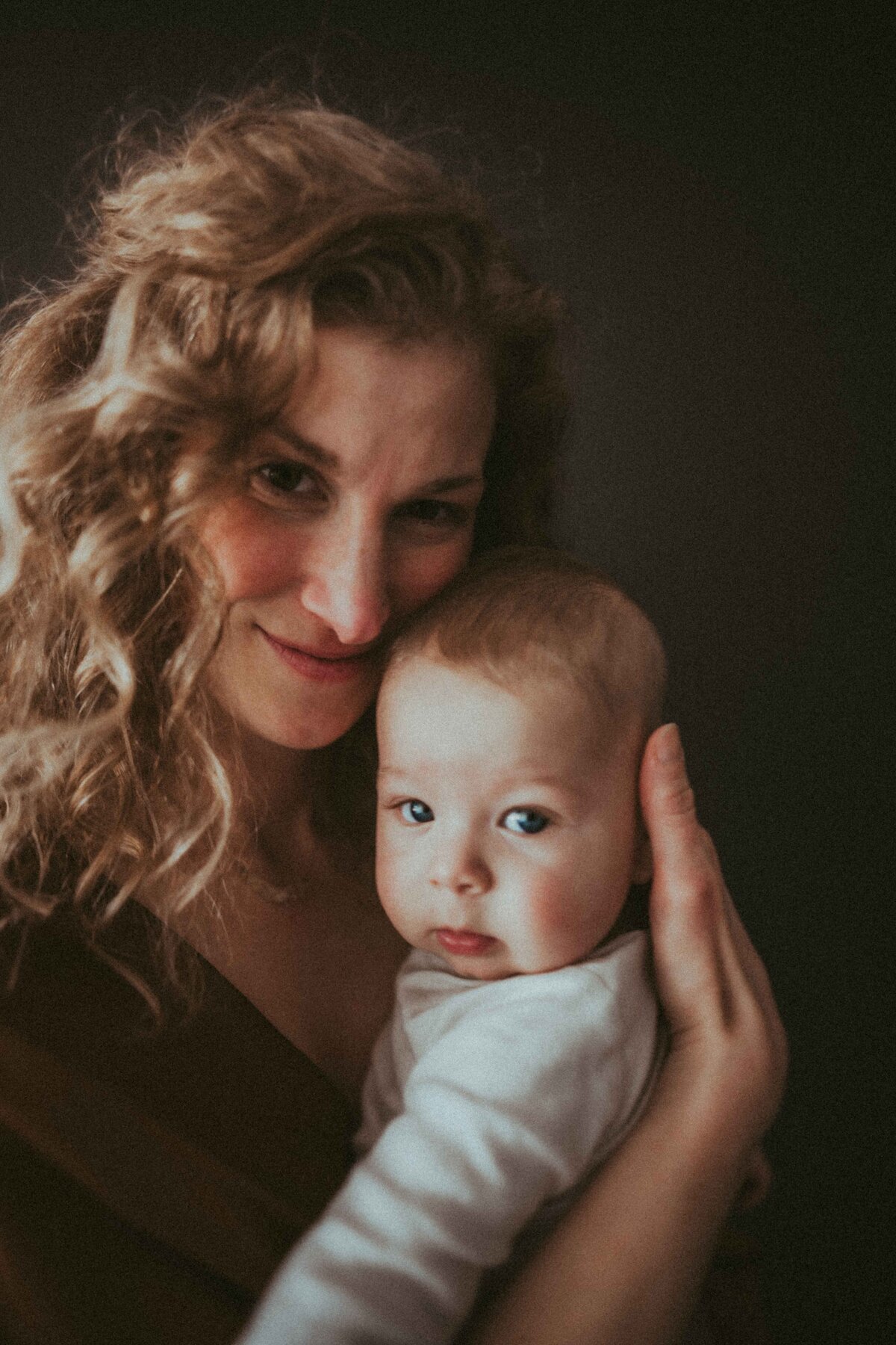 Elizabeth Priniski Madison Family Photographer Athena-26