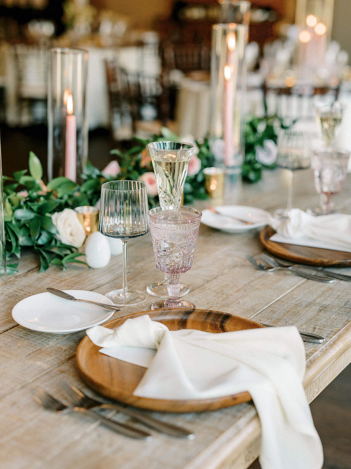 Lauren-Baker-Photography-New-Hampshire-Colorful-Garden-Wedding-92