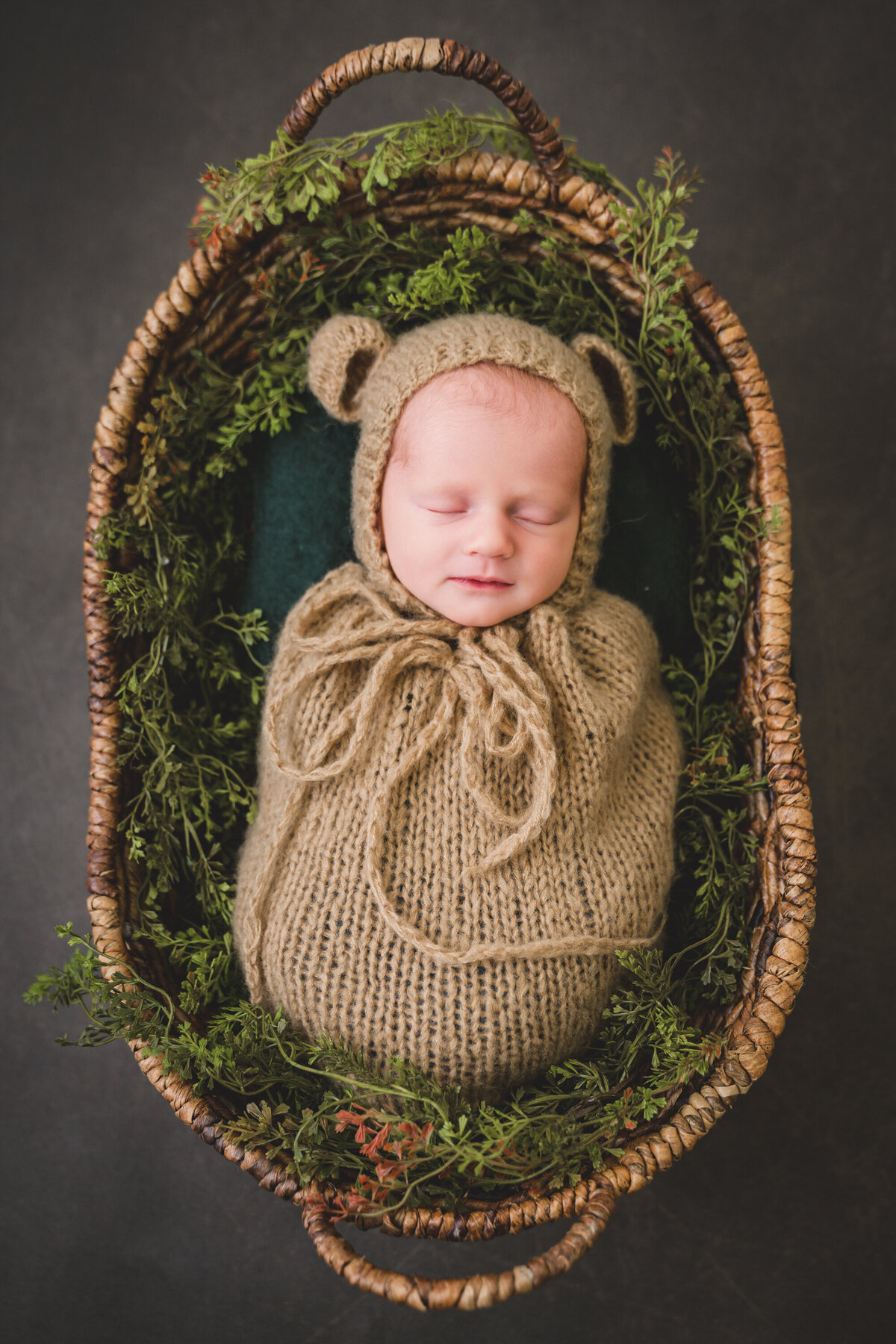 20250612-AnnaMunandarPhotography-MeganMullins-TwinBaby-MargotHenry-2504srgb-edit3000
