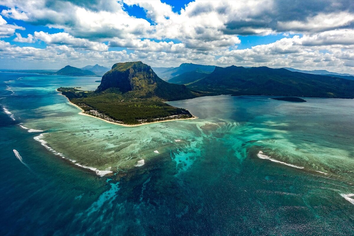 A view of Mauritius from the air