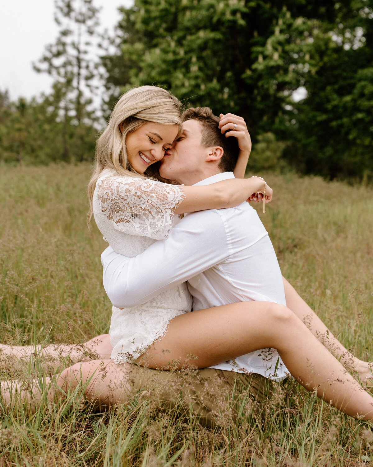 spokane_river_spring_engagement_session_04