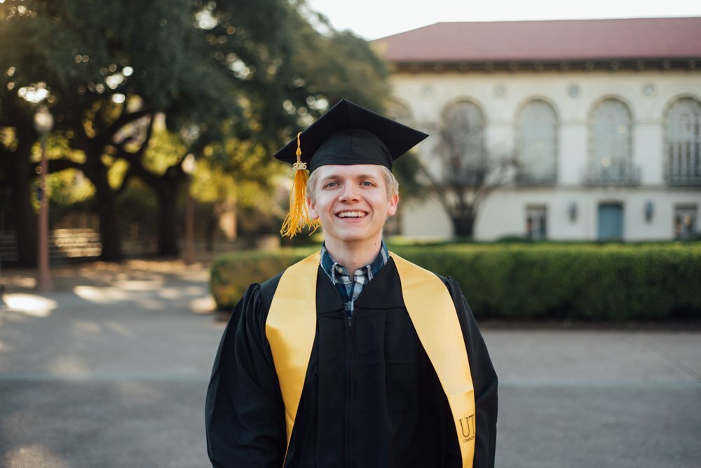 20160212__stormey-ut-senior-session-2340