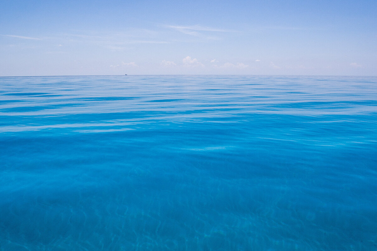 ocean horizon