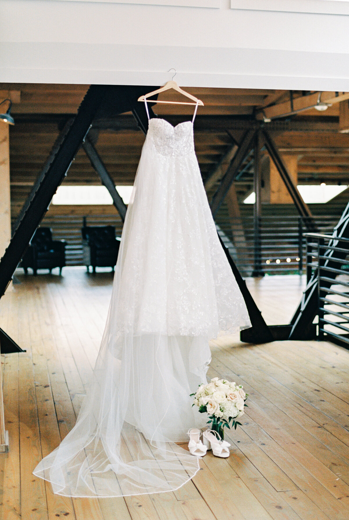 Rachel Linder Photography_Courtney & Steven_Fall Line Station_BD-10