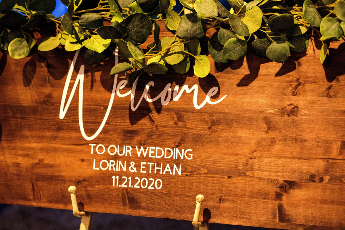 Wedding-sign