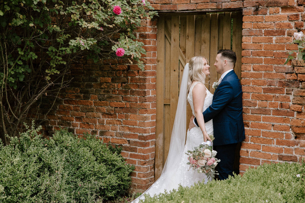 Hayley & Christian - Castle Bromwhich Hall Hotel - DanTomkins Photography-0417
