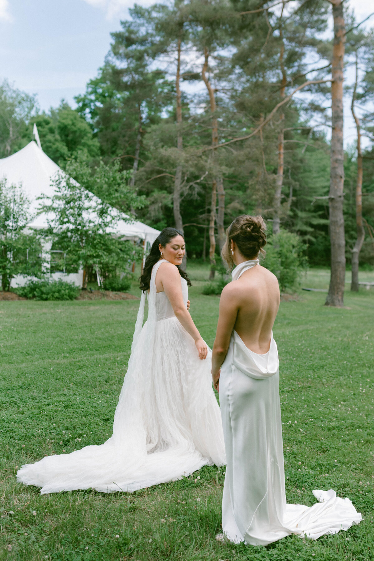 Faye-Fern-Creative-ArdentAndElm-Meaghanne-Tatiana-Hudson-Valley-Same-Sex-Wedding-First-Look-01