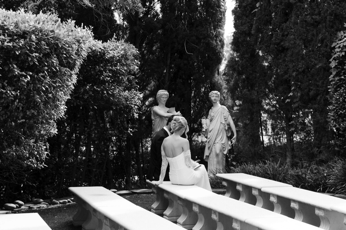 49_riskyexposure_maddie-noah_las-vegas-elopement-photography