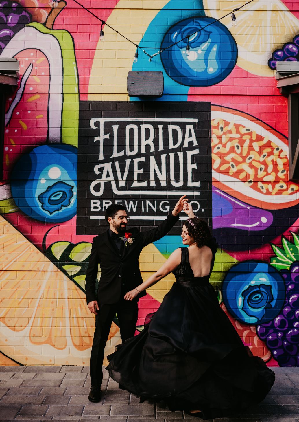 mariah-lacy-photo-florida-ave-brewery-elope-unique-wedding-venue-4