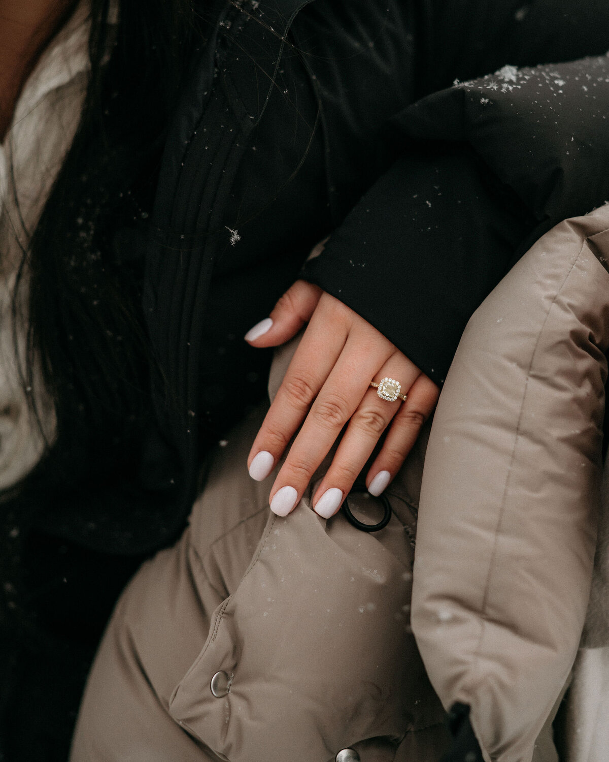 S-R_Winter-Elopement-Quebec-118