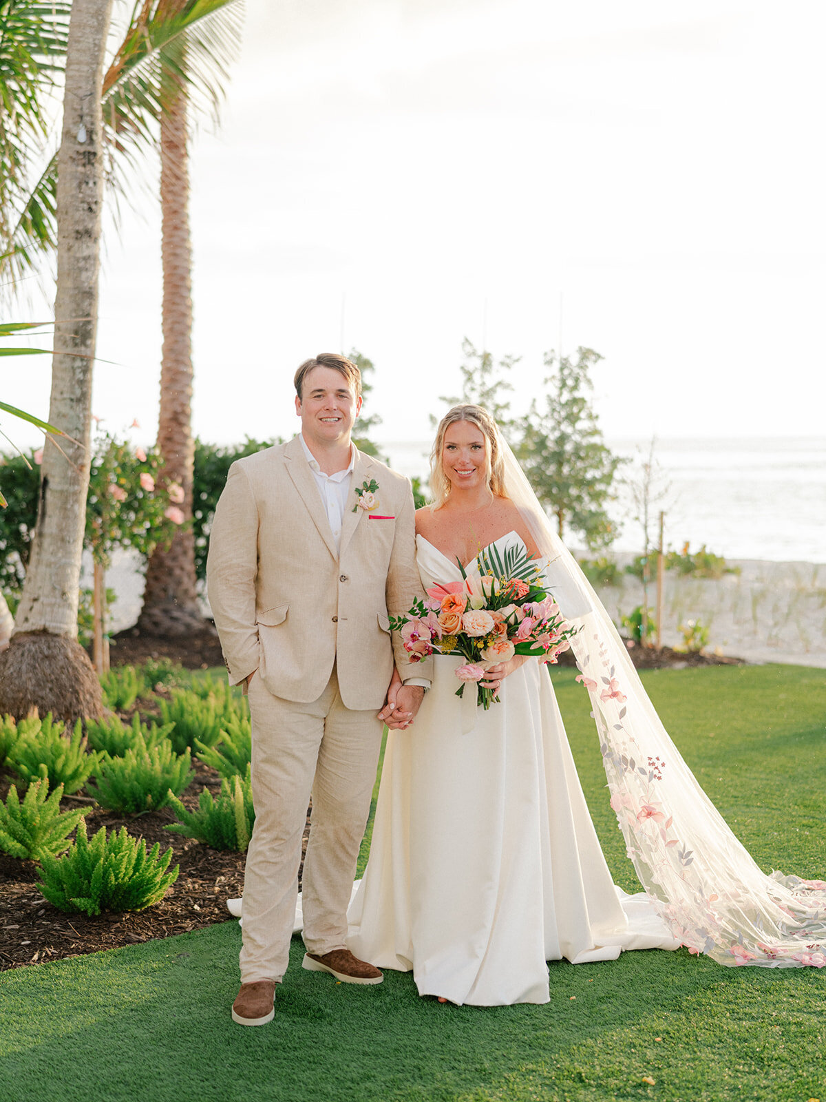 20-Madison & Chad_s Wedding _ Lauren Galloway Photography-477