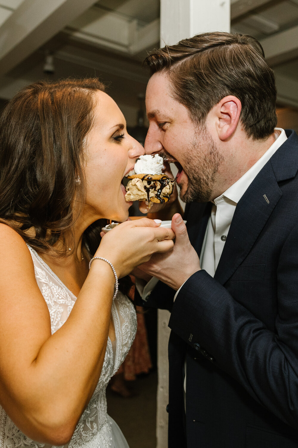 urban-row-photo-the-loom-baltimore-wedding-photographer-45