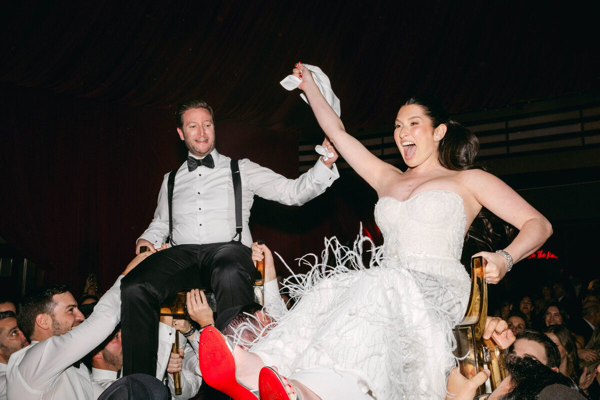 515-A-Luxurious-Red-Themed-Wedding-in-Toronto-Capturing-Timeless-Elegance-49