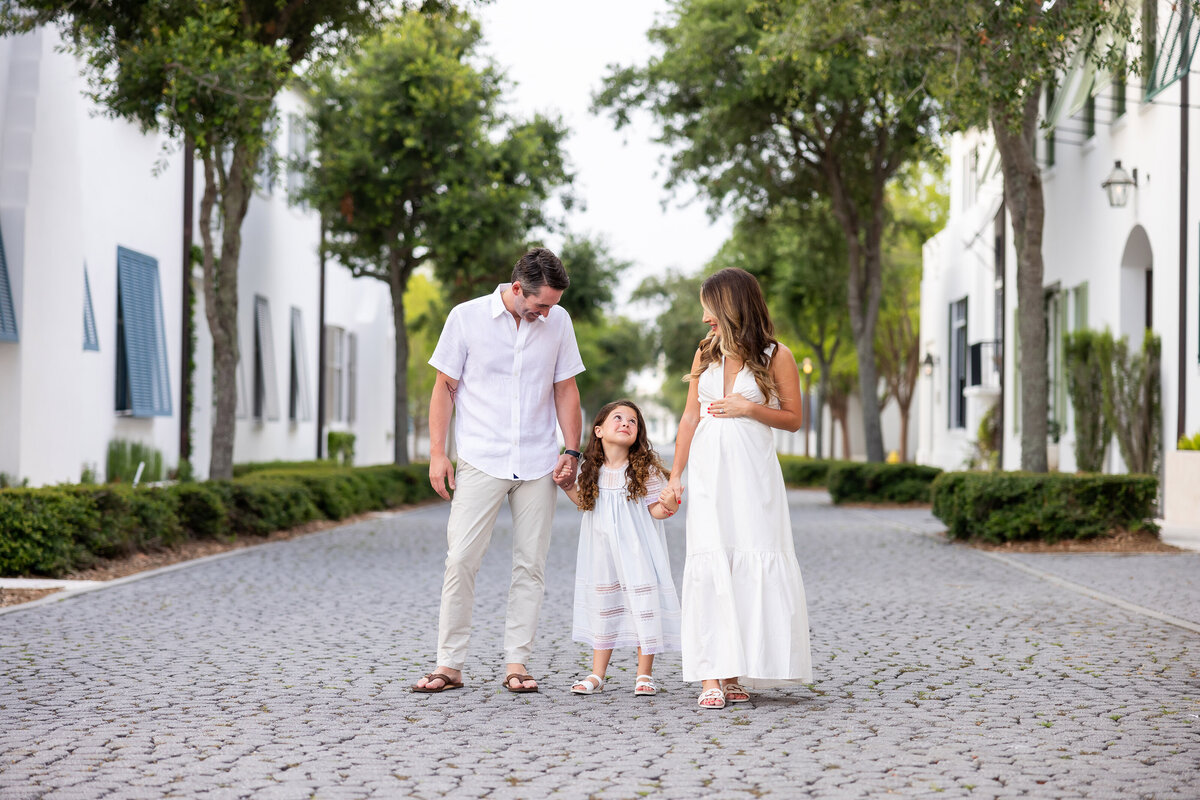 30a family portrait in alys beach