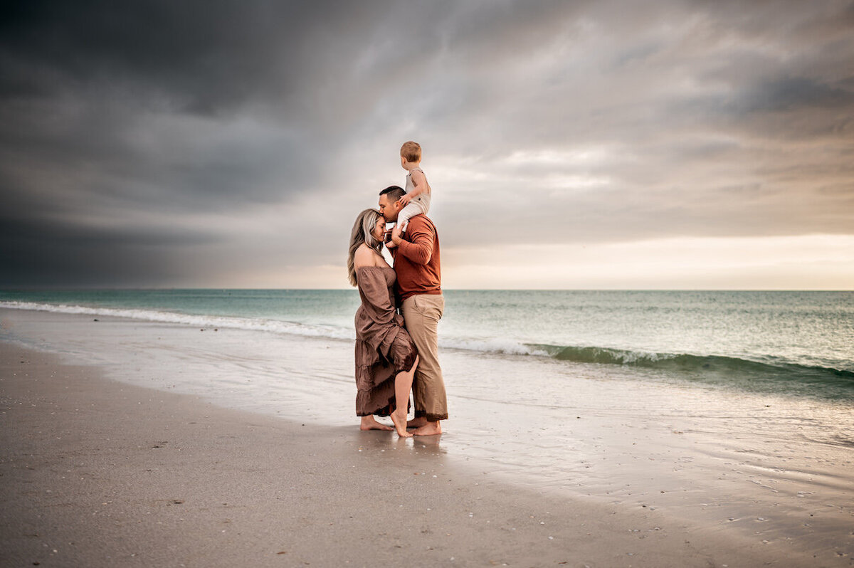Fort-Myers-Florida-Family-Photographer-Chasing-Creative-34 copy