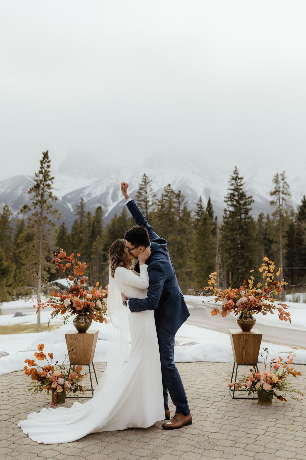 Silvertip Canmore Wedding