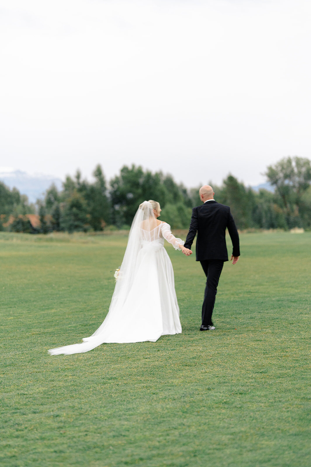Jackson-Hole-Golf-And-Tennis-Wedding-Fall- JK-Foxtails-Photography-175