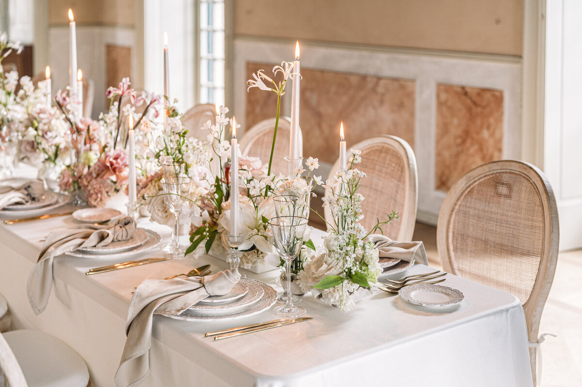 Dimos Bablis Studio Luxury Wedding Photographers Greece and Italy Santorini Wedding Villa Cipressi pastel  _031
