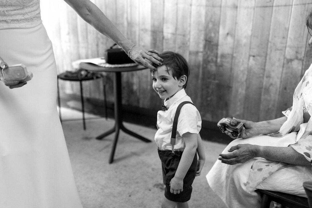 candid-ceremony-vancouver-destination-wedding-moments-thegodards