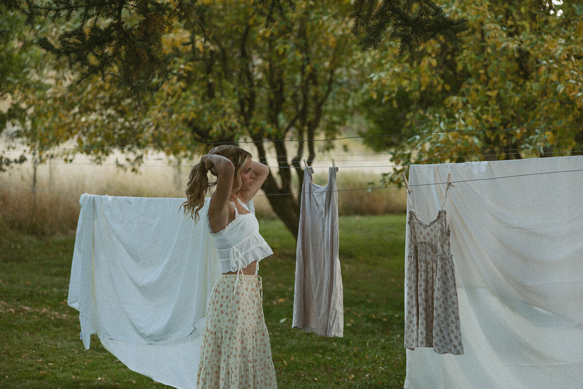 tanya-davids-photo-film-documentary-idaho-utah-oregon-washington-colorado-wedding-elopement-portrait-photographer-intention-session-apple-orchard-50