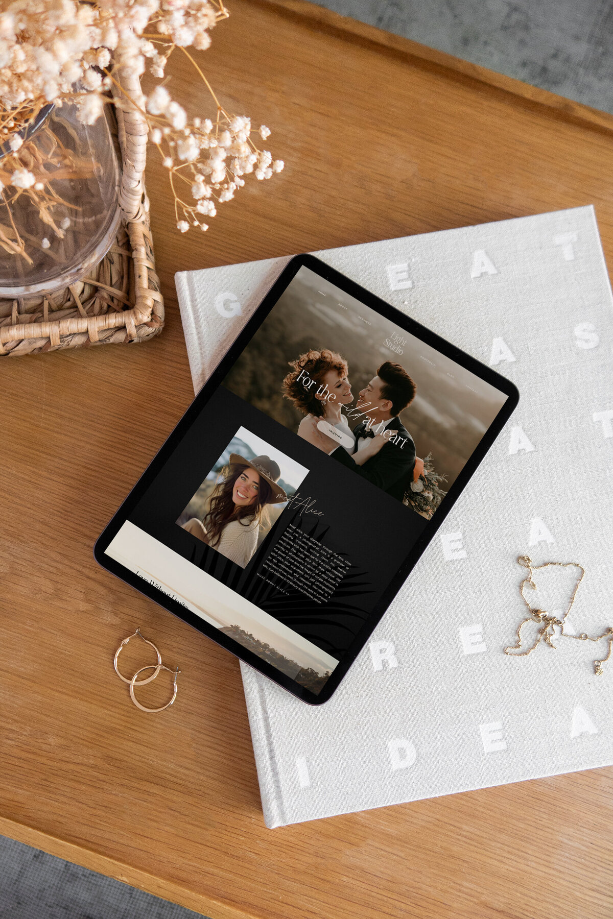 Moderne Homepage für Hochzeitsfotograf im Bohostyle