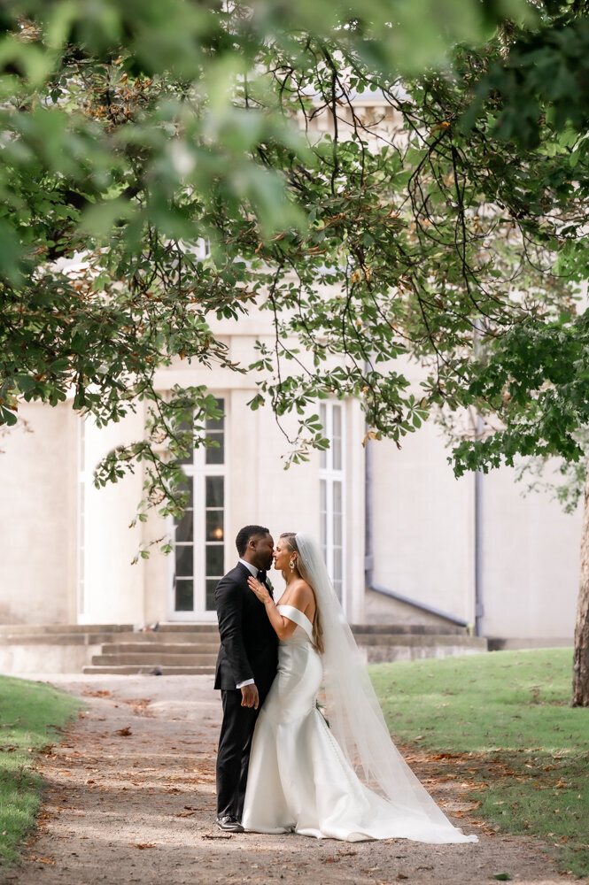 Documentary Wedding Photographer