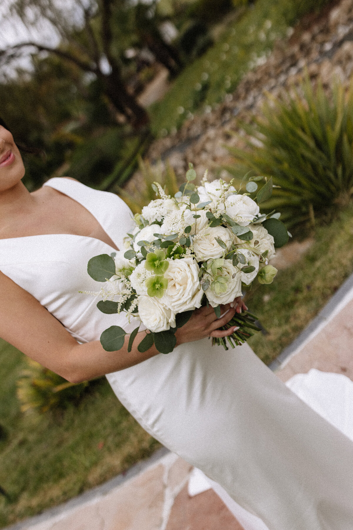 white and green bouquet, eucalyptus greenery, white roses, garden roses, round bouquet