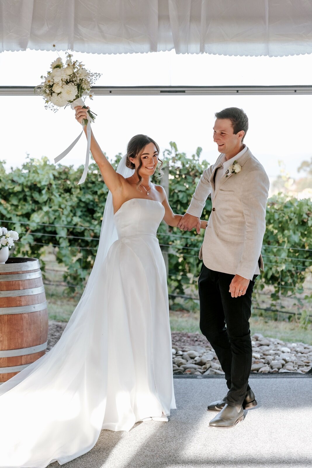 Elope-micro-wedding-elopement-yarravalley-melbourne-Balgownie-Estate13