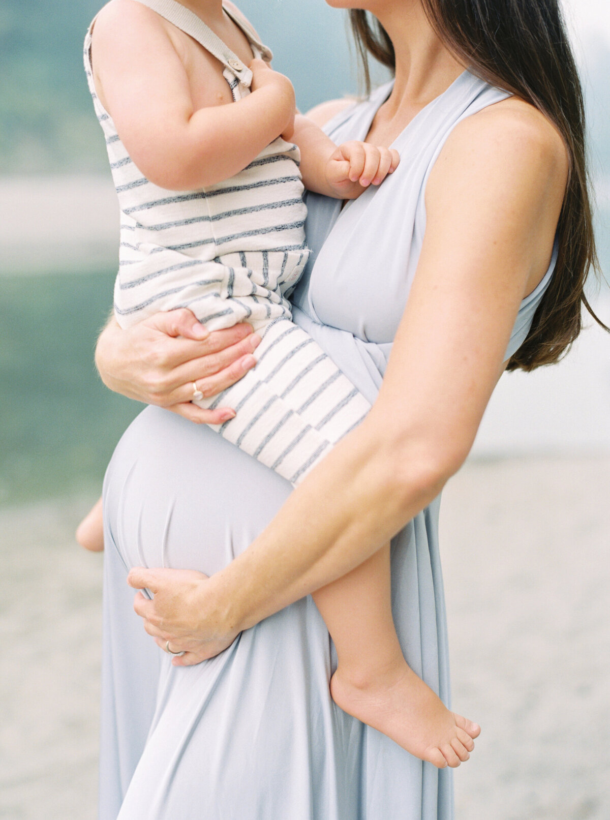 Family-maternity-photography-toddler-5