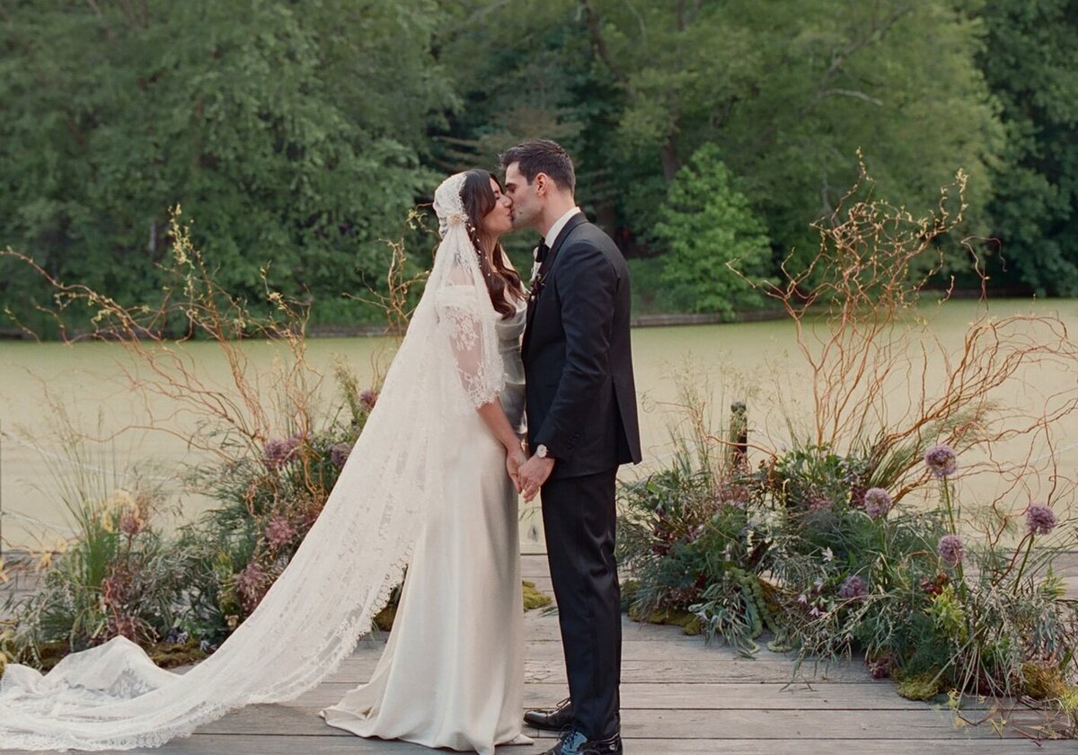 Faye-Fern-Creative-Ruby-Olivia-Rae-Hersey-Eugen-Hotaj-Prospect-Park-Boathouse-Wedding-Ceremony-12-B