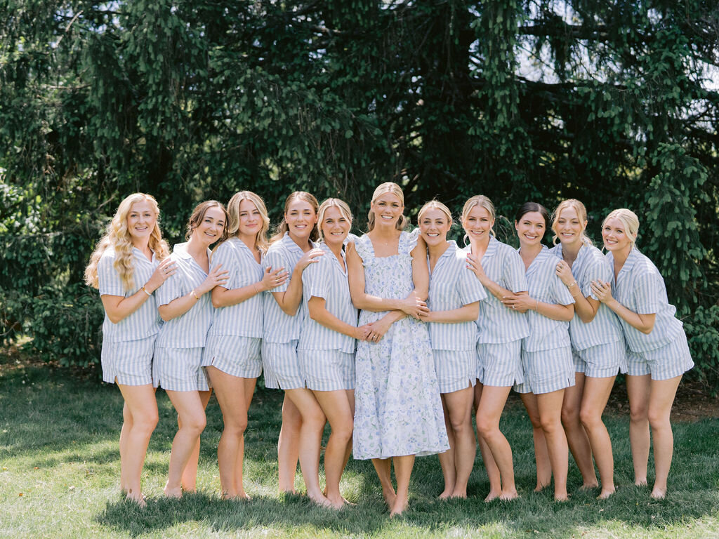 NikkiSanterre_EastCoastLuxuryWeddingPhotographer_CliftonInnWedding_Sky&Ryan-8