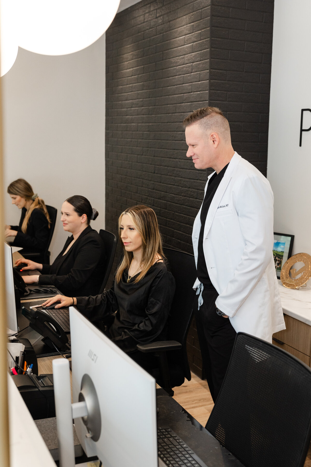 Project Skin - Front Desk-14