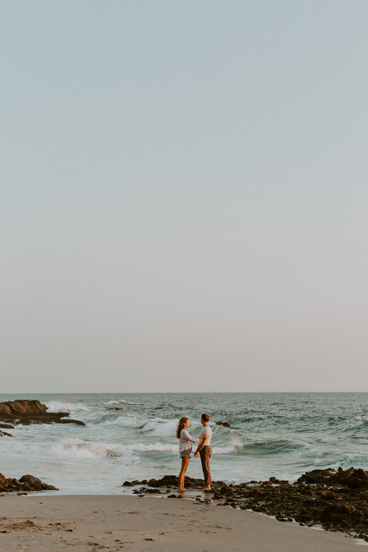 AhnaMariaPhotography_Couple_California_Beach_Julia&Cole-11