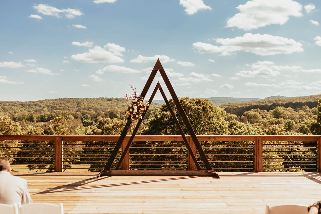 mountain-view-ceremony-deck-wedding-venue-lewallen-farms-ga