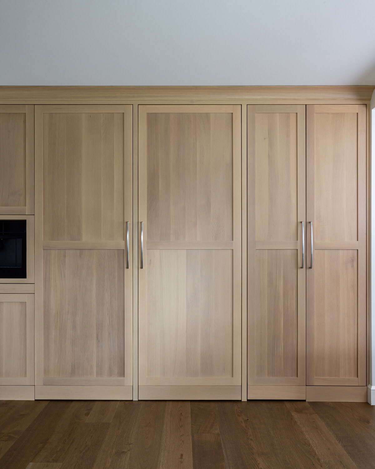 KatCo_Interiors-LakeHouse-Kitchen-10