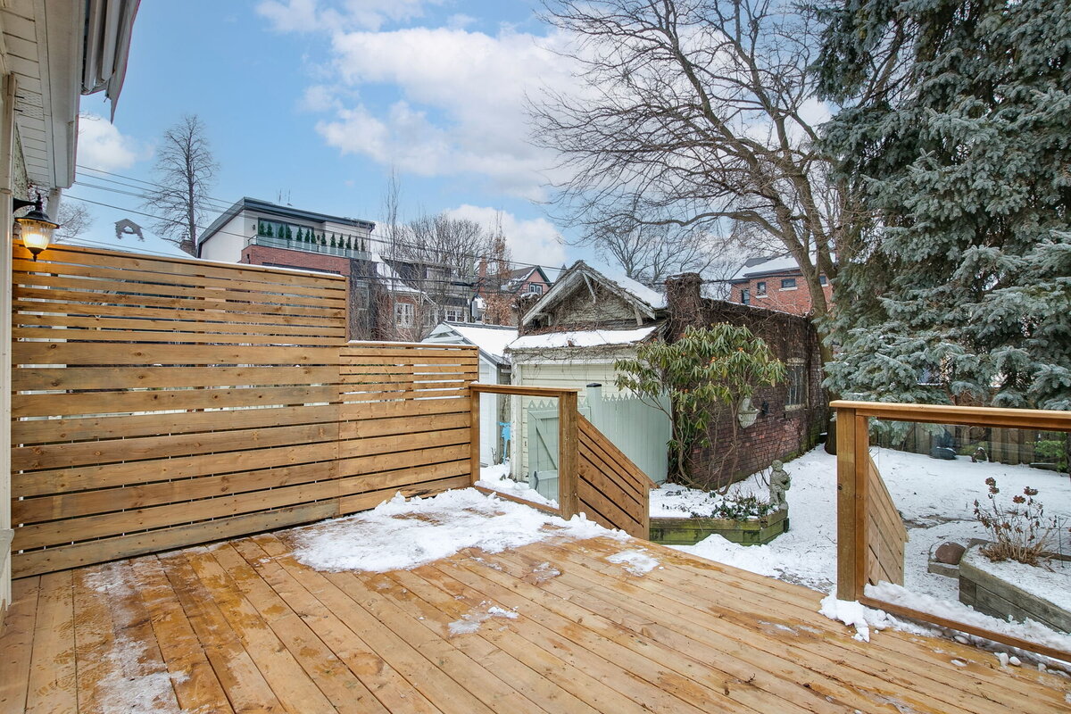 77-web-or-mls-77_002_Patio