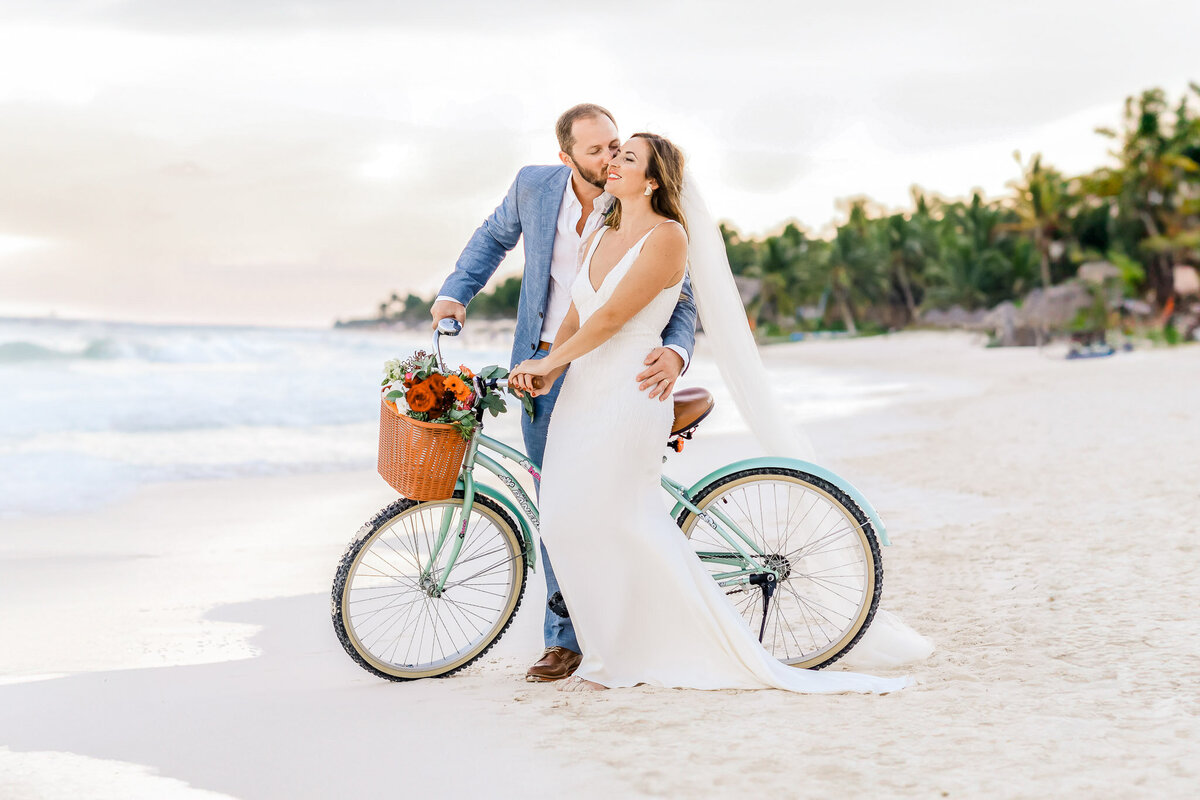 erin-tyler-wedding-tulum-mexico-0036