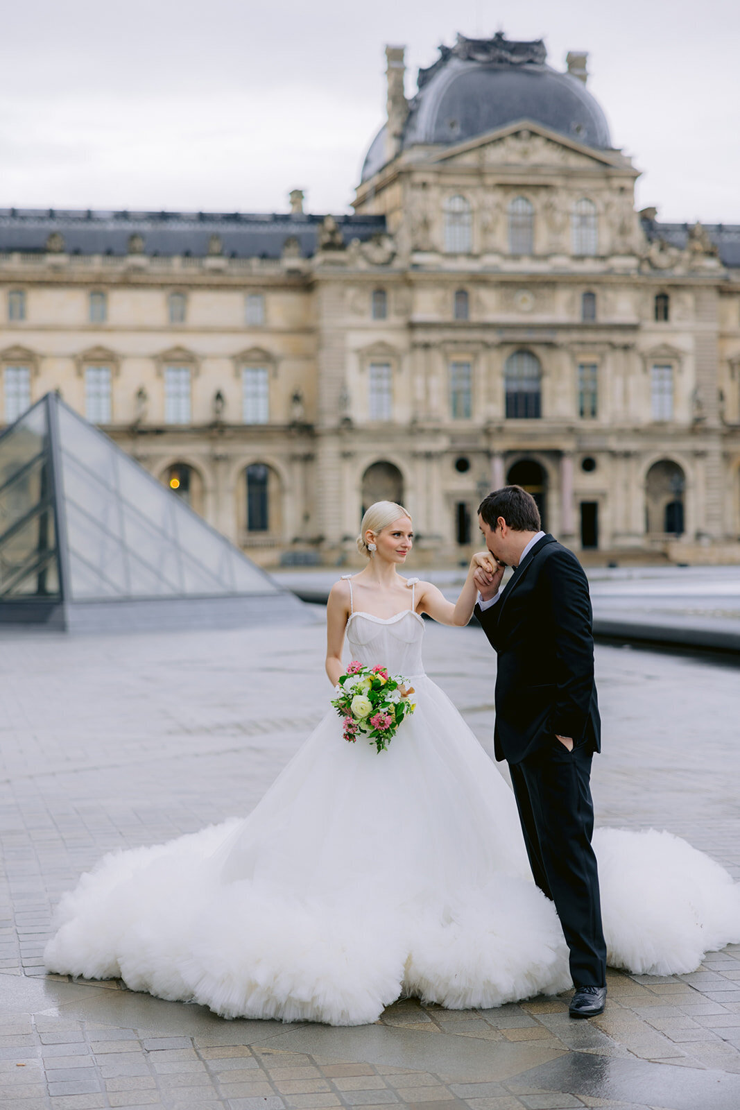 Dylan-Pariety-Couture-Paris-Engagement-Pre-Wedding-Larisa-Shorina-Destination-Photography-48