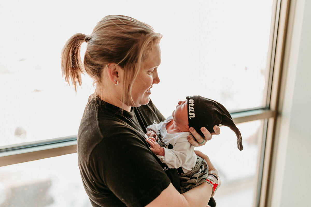 Lincoln-NWA-Newborn-Hospital-Photographer-36